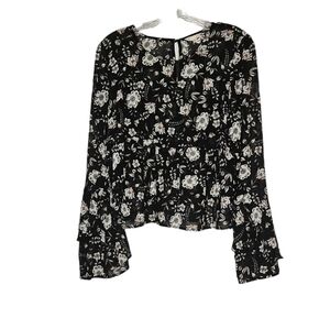 Aeropostale black sheer babydoll / peplum style top with long flowy bell sleeves